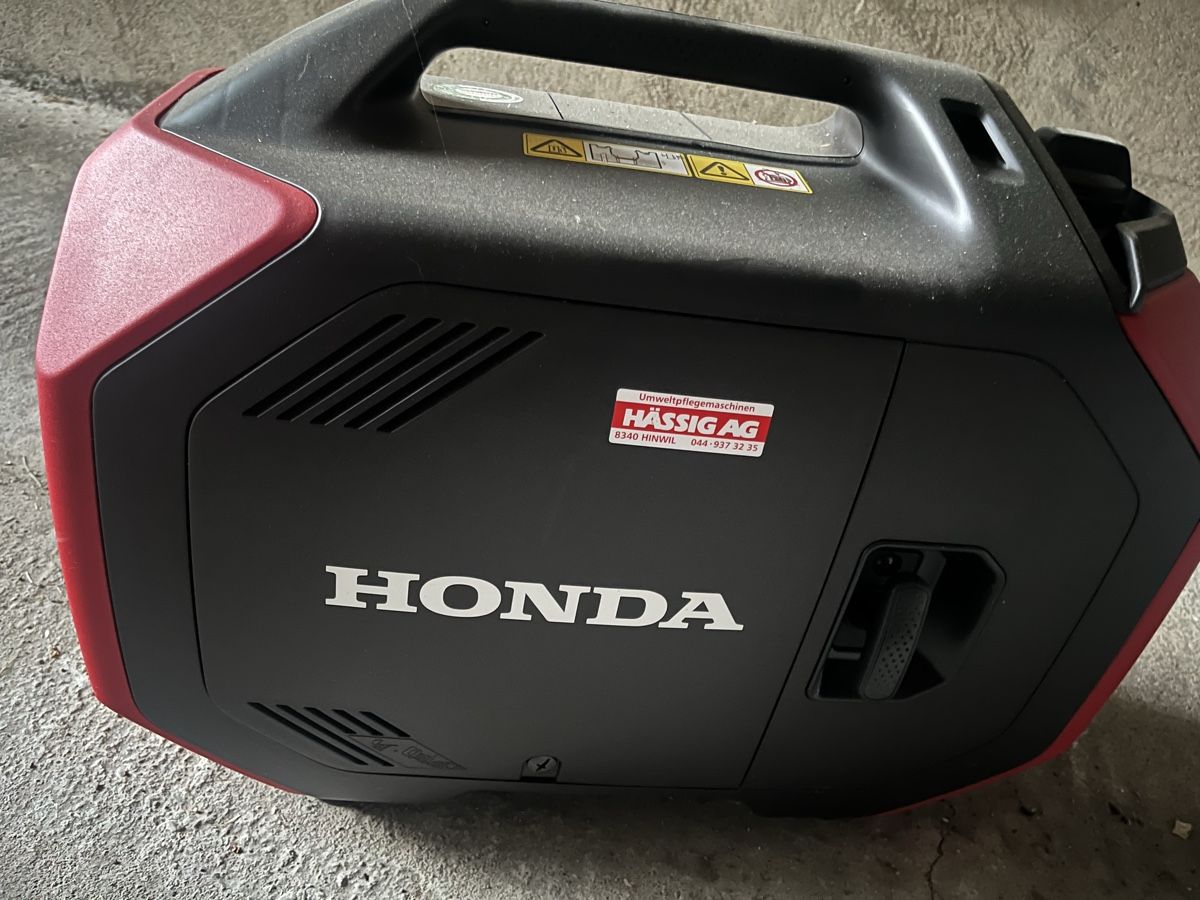 Honda Generatori di corrente: Generator Honda EU32 – Nuovo (secondo la descrizione) da Hinwil venduto da Kaamil 2