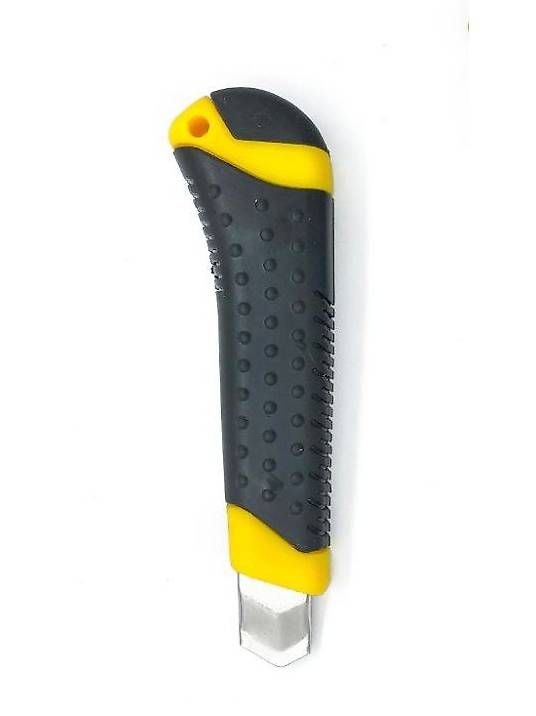 Tutti gli attrezzi: Cuttermesser 18mm incl. 3 Ersatzklingen – Usato da St. Margrethen SG venduto da Plotterfolien-Shop 2