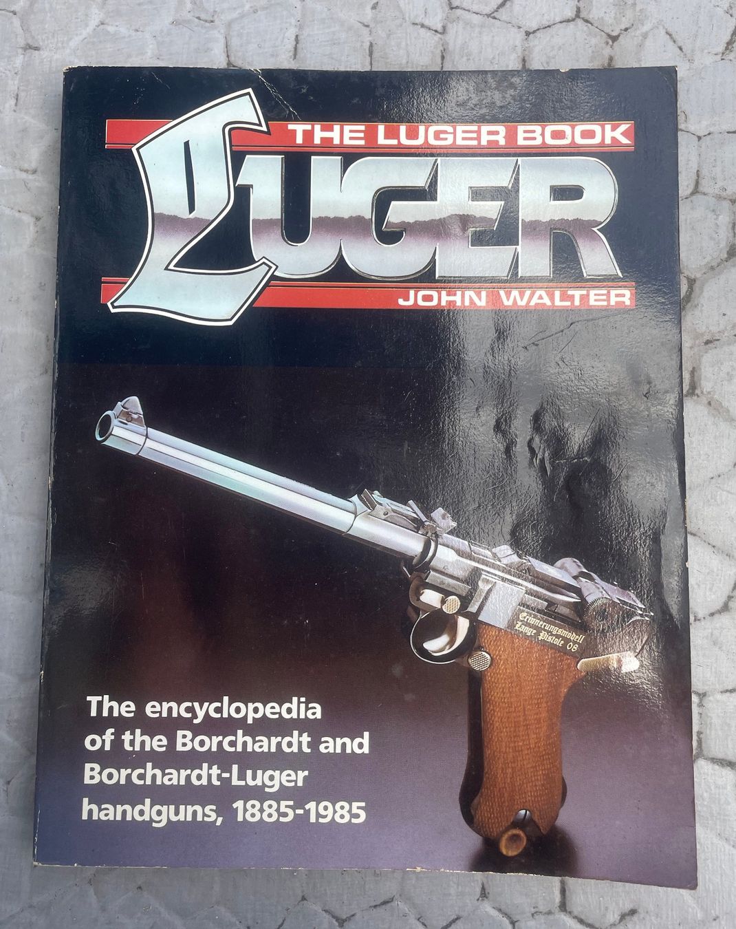 Bücher: The LUGER BOOK. John Walter 1991 – Defekt aus Versoix von HELVETICA_1