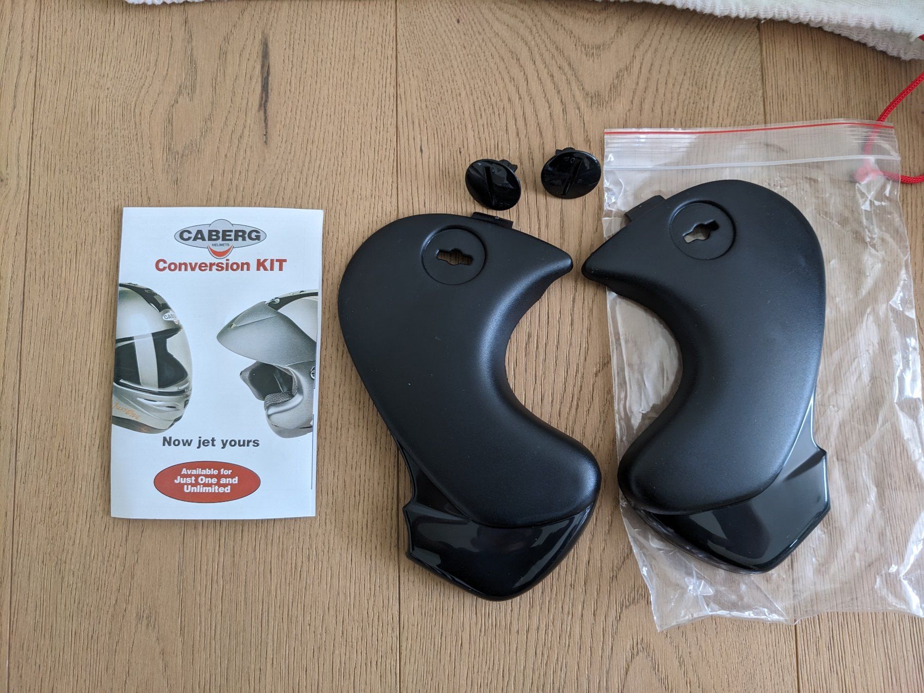 Caschi & visiere: Motorradhelm / Töffhelm - Caberg Jet 1 Plus - silber / Gr. S – Usato da Hinterforst venduto da Rikiro 6