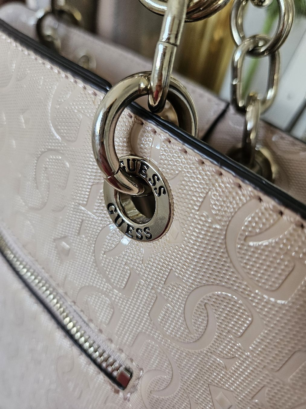 Guess Borse da donna: Guess Handtasche selten gebraucht – Usato da Mühlethurnen venduto da Zauberfee3 2