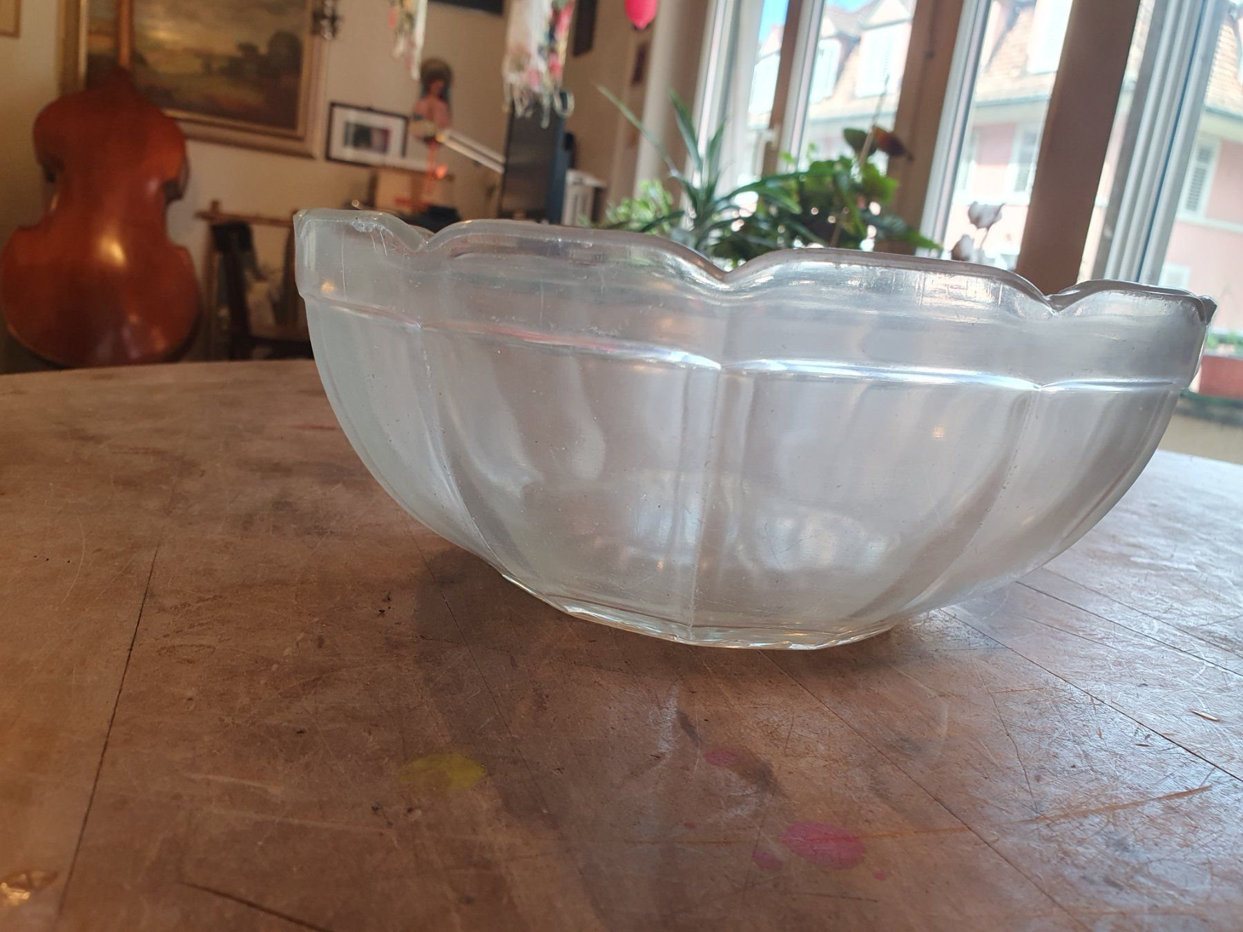 Schalen: Salatschüssel Pressglas 22 cm – Gebraucht aus Zürich von dialout 1