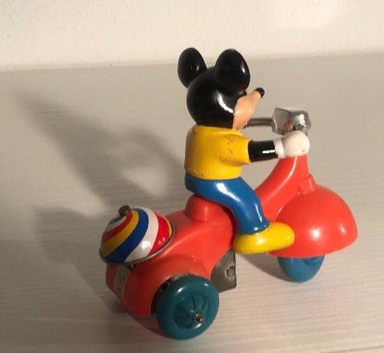 Disney Spielzeuge: Vespa Scooter Micky Maus mit Uhrwerk – Gebraucht aus Schenkon von Elbarto007 1