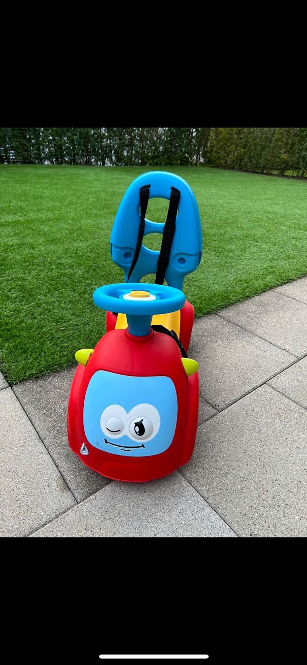 Veicoli per bambini: Kinder Auto mit Stossstock – Usato da Männedorf venduto da sga_sl6n 1