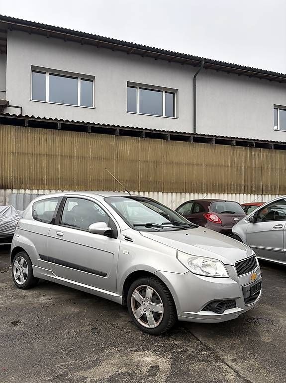Automobili: Chevrolet Aveo 1.2 – Usato da Inwil venduto da den_9v6n 1