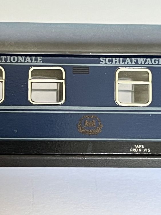 Voiture lits T2 SNCF - livrée TEN bleu/blanc avec toit bleu et logo