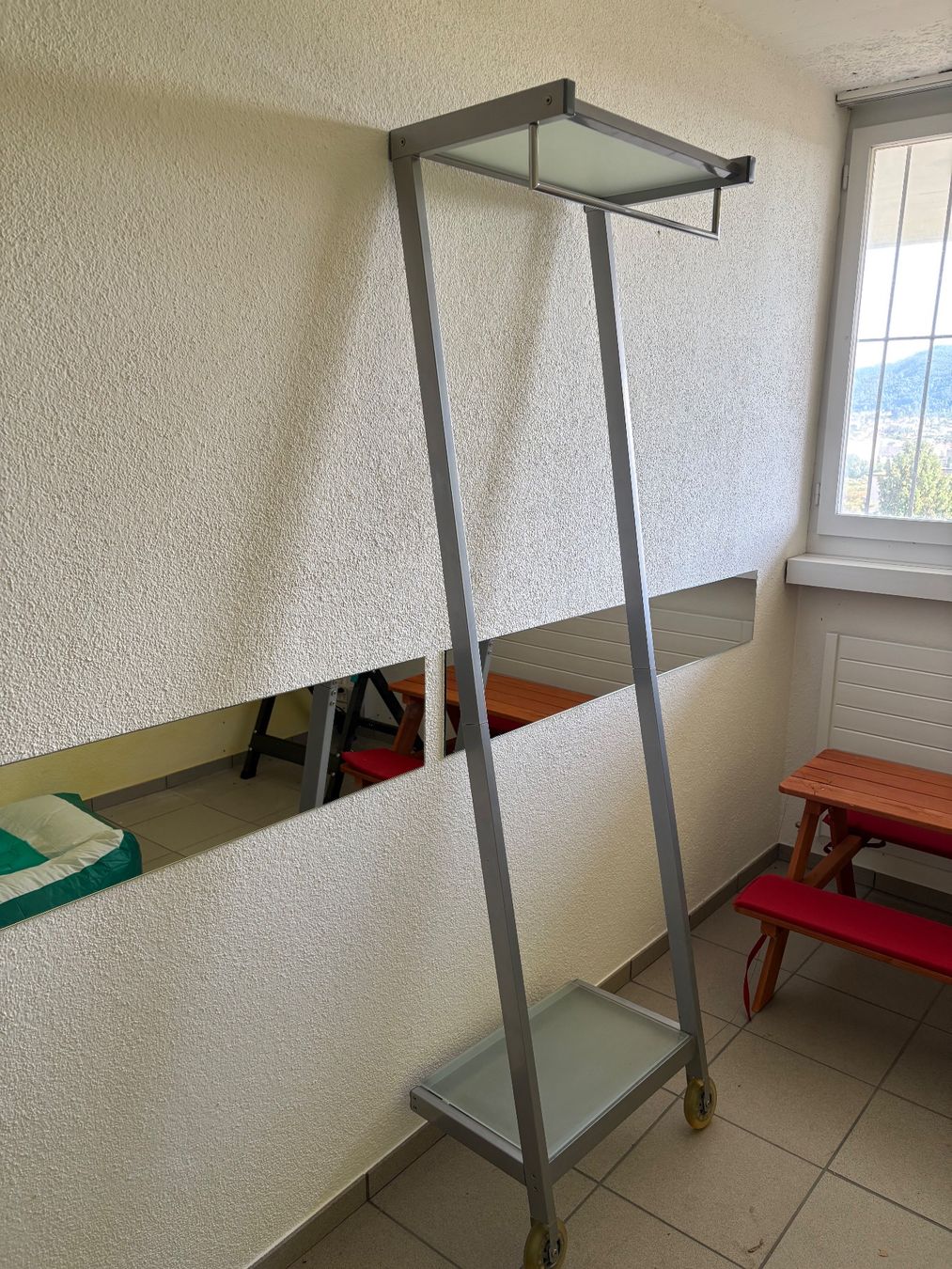 Altro in Decorazioni & Accessori: Garderobe  / Kleiederständer – Usato da Oberengstringen venduto da Mix_gaga