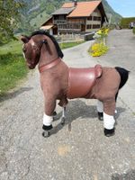 Reitpferd zum Treten von smallfoot