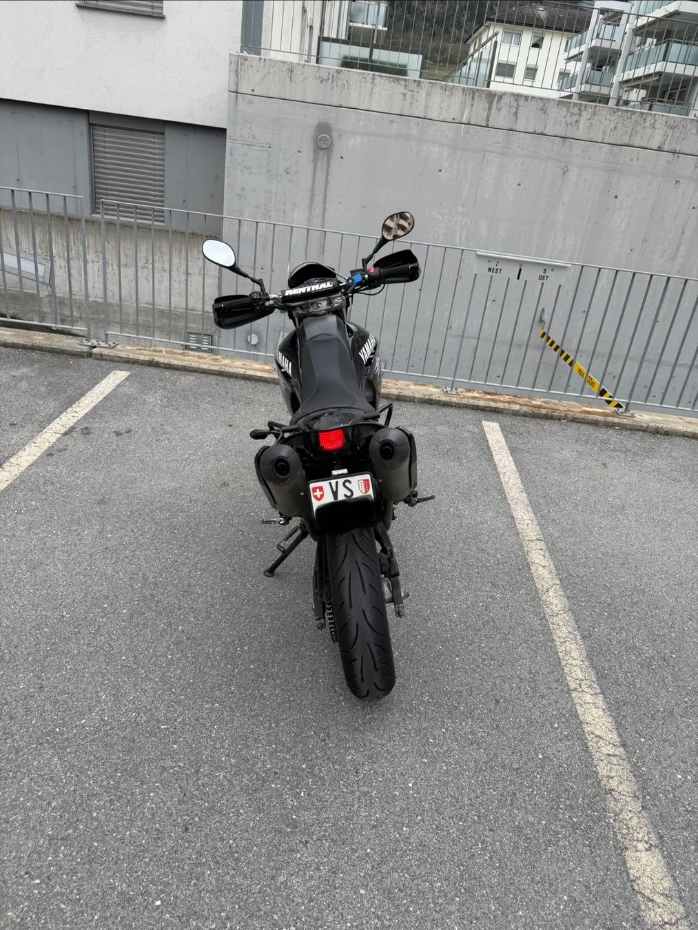Yamaha Strada: Yamaha XT660x – Usato da Saas-Fee venduto da ang_x8vs 1