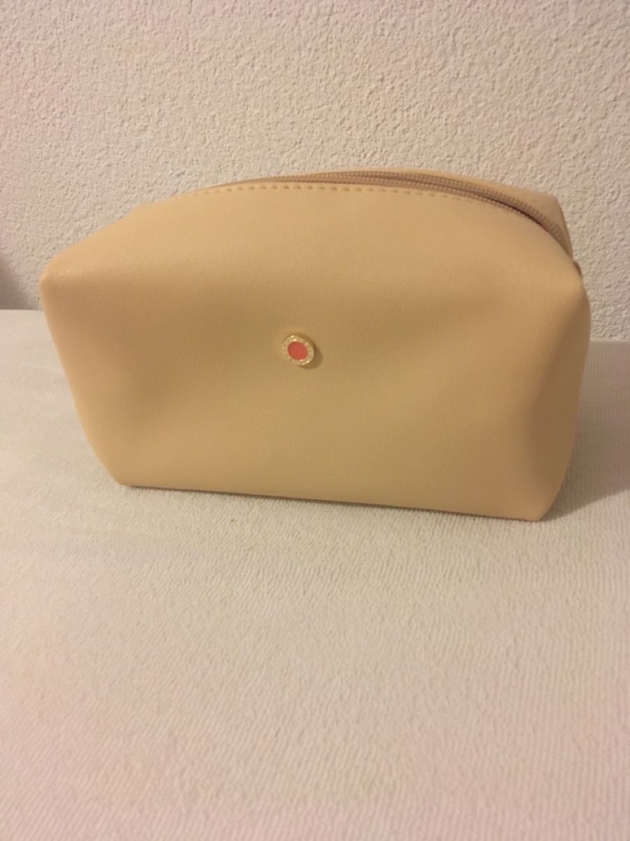 Trousses de maquillage: Bulgari Necessaire – Neuf avec emballage d'origine à Bassersdorf par secondhand_clothing