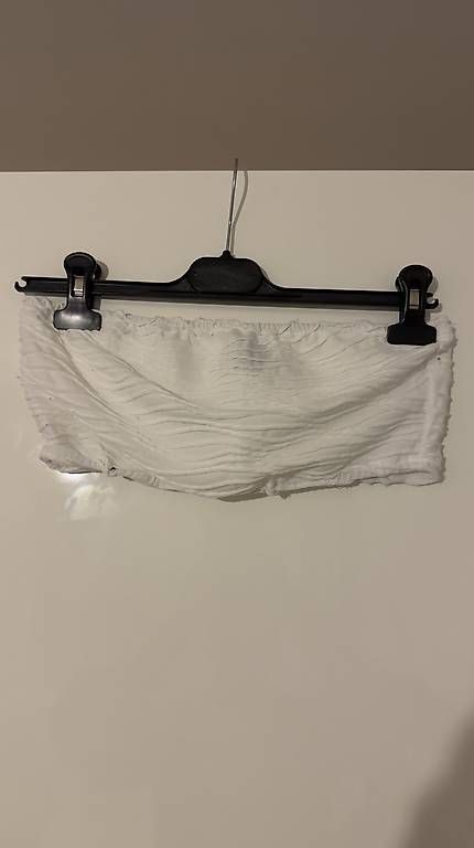 Tops: Top bandeau SHEIN blanc – Gebraucht aus Biel/Bienne von Cli 1