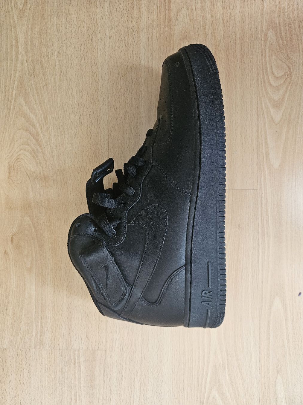 Nike Scarpe da uomo: NIKE Airforce Herren Gr 44.5 – Nuovo (secondo la descrizione) da Nidau venduto da ann_2289 1