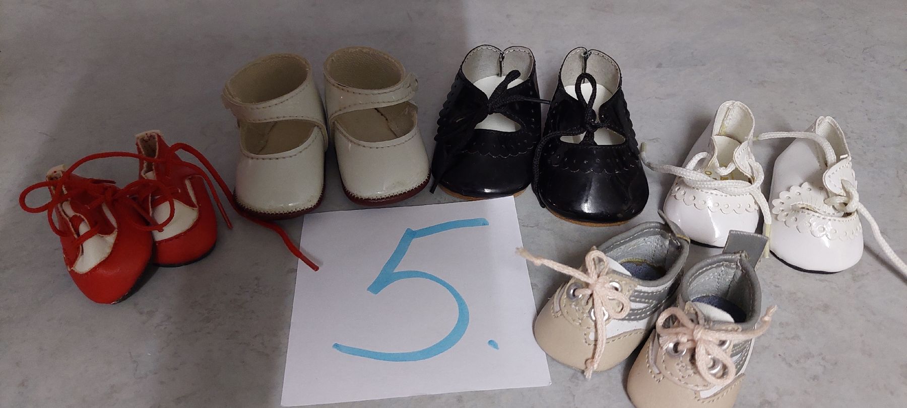Sasha Morgenthaler Bambole: 5Paar Puppenschuhe H.Ott evt.SASHA – Usato da Muri AG venduto da nindo1 7