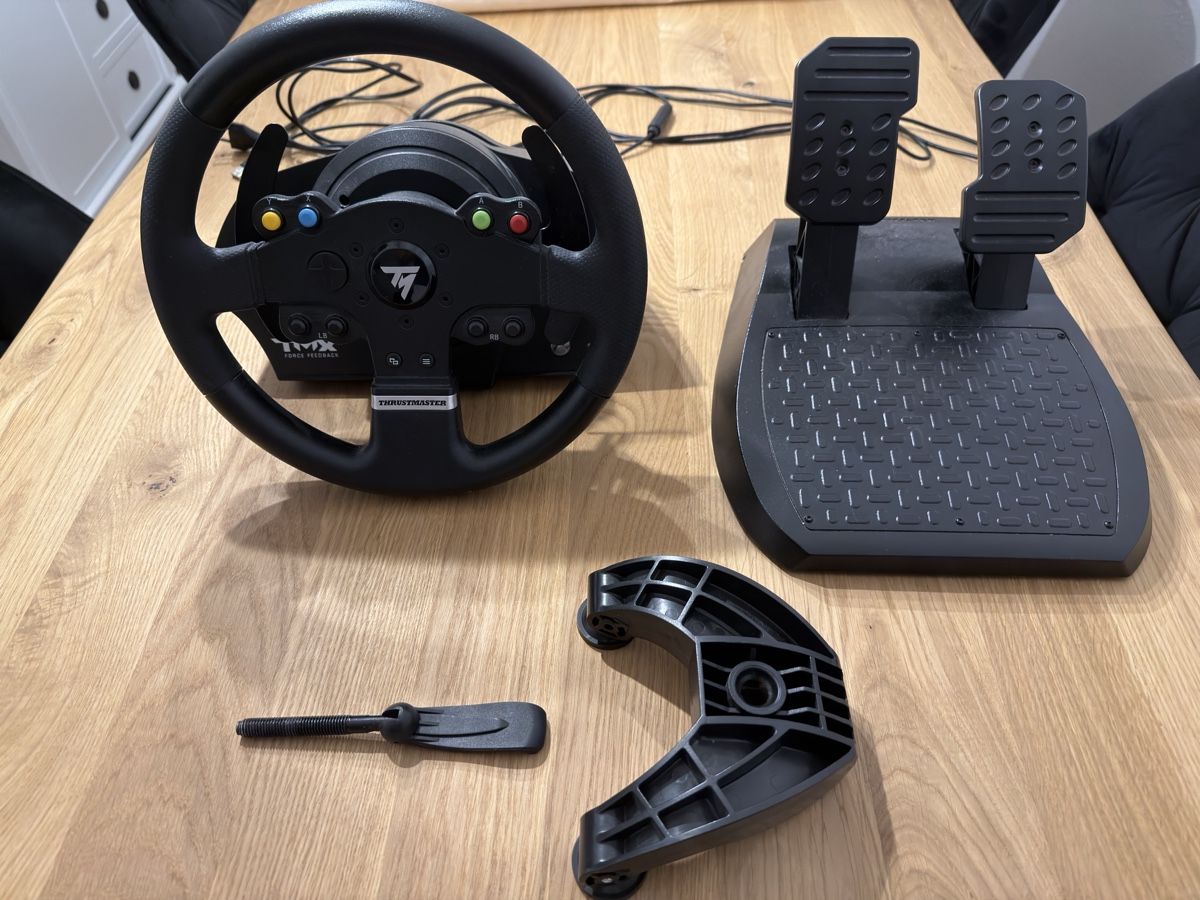 Thrustmaster Controller: Thrustmaster TMX Wheel Force Feedback  – Nuovo (secondo la descrizione) da Ermensee venduto da Joao_ 3