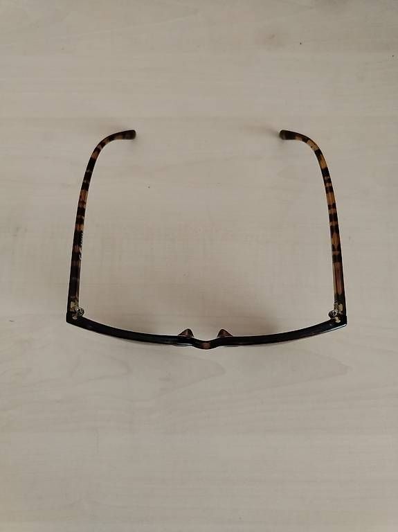 H&M Occhiali & Lenti: Occhiali da sole – Usato da Davesco-Soragno venduto da Mia_sii 2