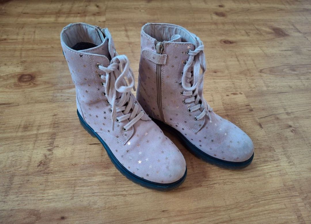 Scarpe per ragazze: Stiefel / Boot's Mädchen Gr 33 – Usato da Binz venduto da julijuli