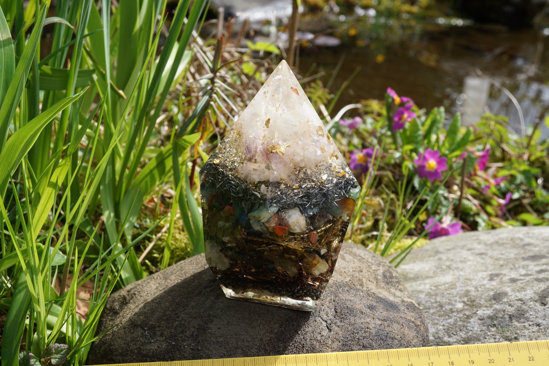 Pietre preziose: Orgonit Orgonite   Spitze 5form     Swiss  Made 10cmx7cm – Nuovo e nell'imballaggio originale da Eschenbach SG venduto da craniums 3