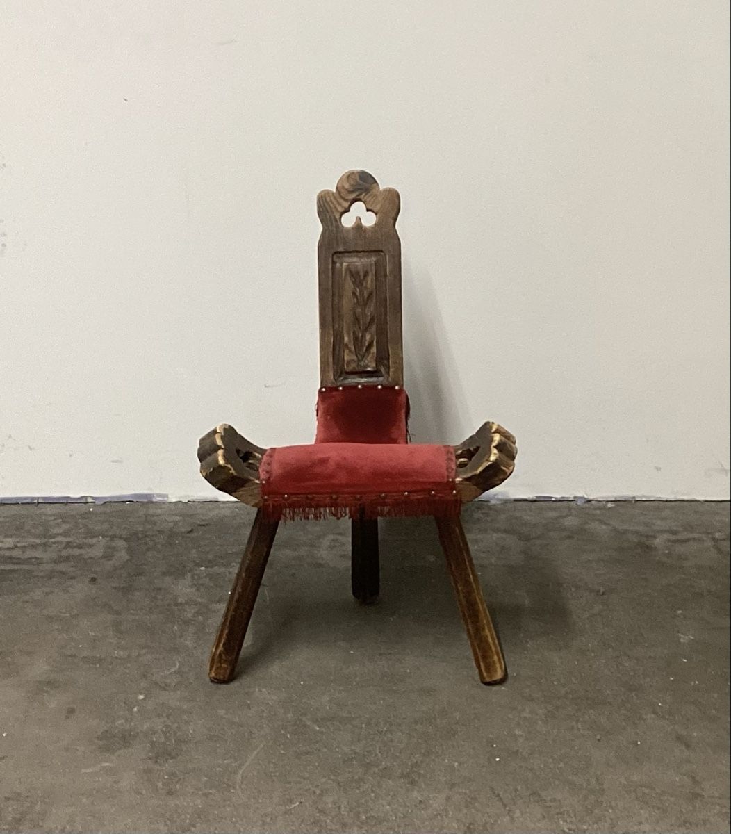 Hocker: Rustikal Tripod Stuhl / Hocker; 1960 er Jahre – Gebraucht aus Burgdorf von swintila 1
