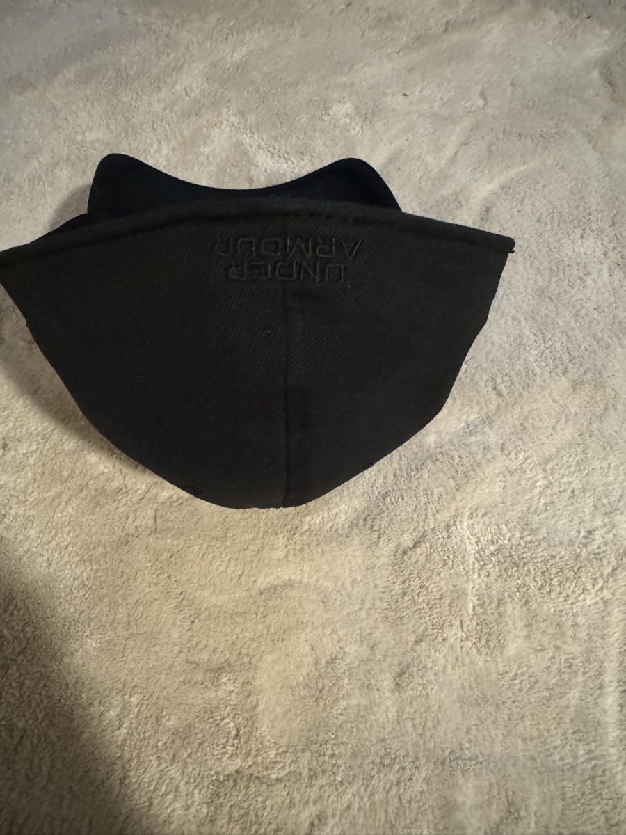 Altro in  Abbigliamento & Accessori: Under Armour Cap – Nuovo (secondo la descrizione) da Luzern venduto da cas_7b8n 1