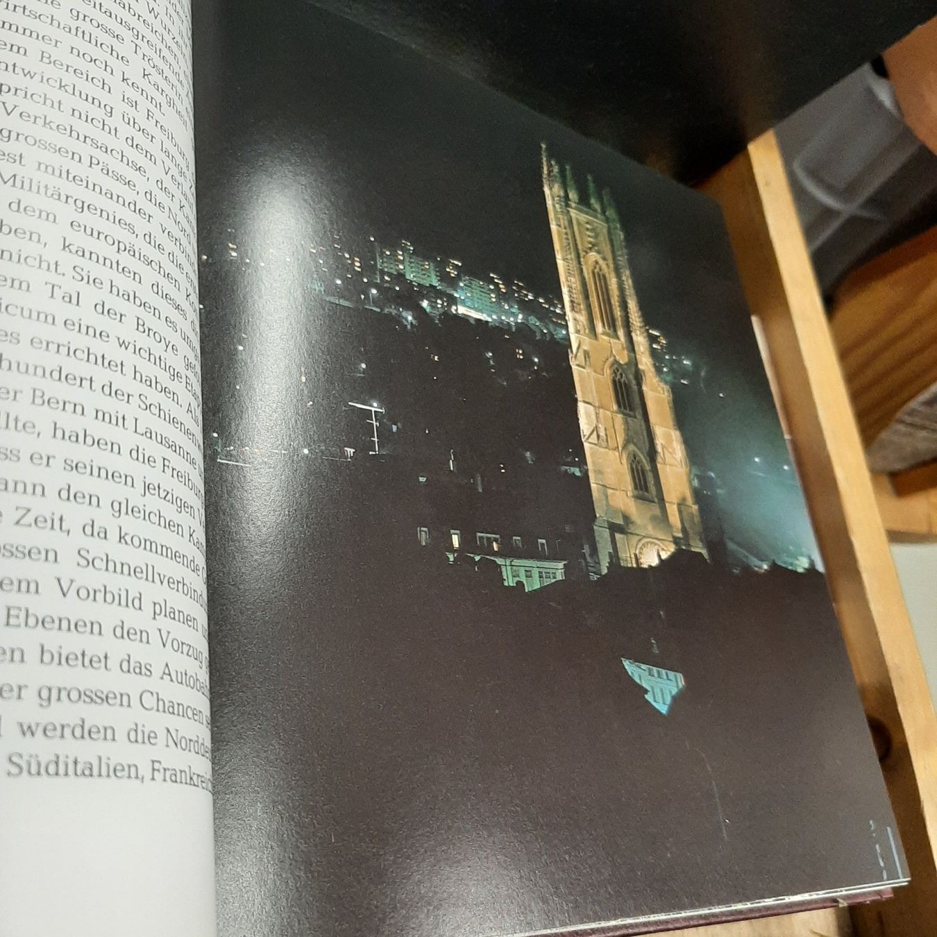 Libri: Schweizer Kantone ( Freiburg) – Usato da Zürich venduto da Schoebi19 3