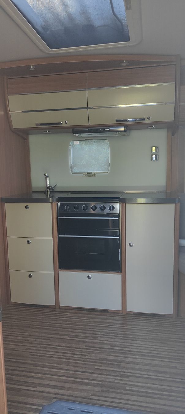 Adria Veicoli da campeggio: Adria Alpina 763 UK – Usato da Rüti ZH venduto da tho_6t6l 3
