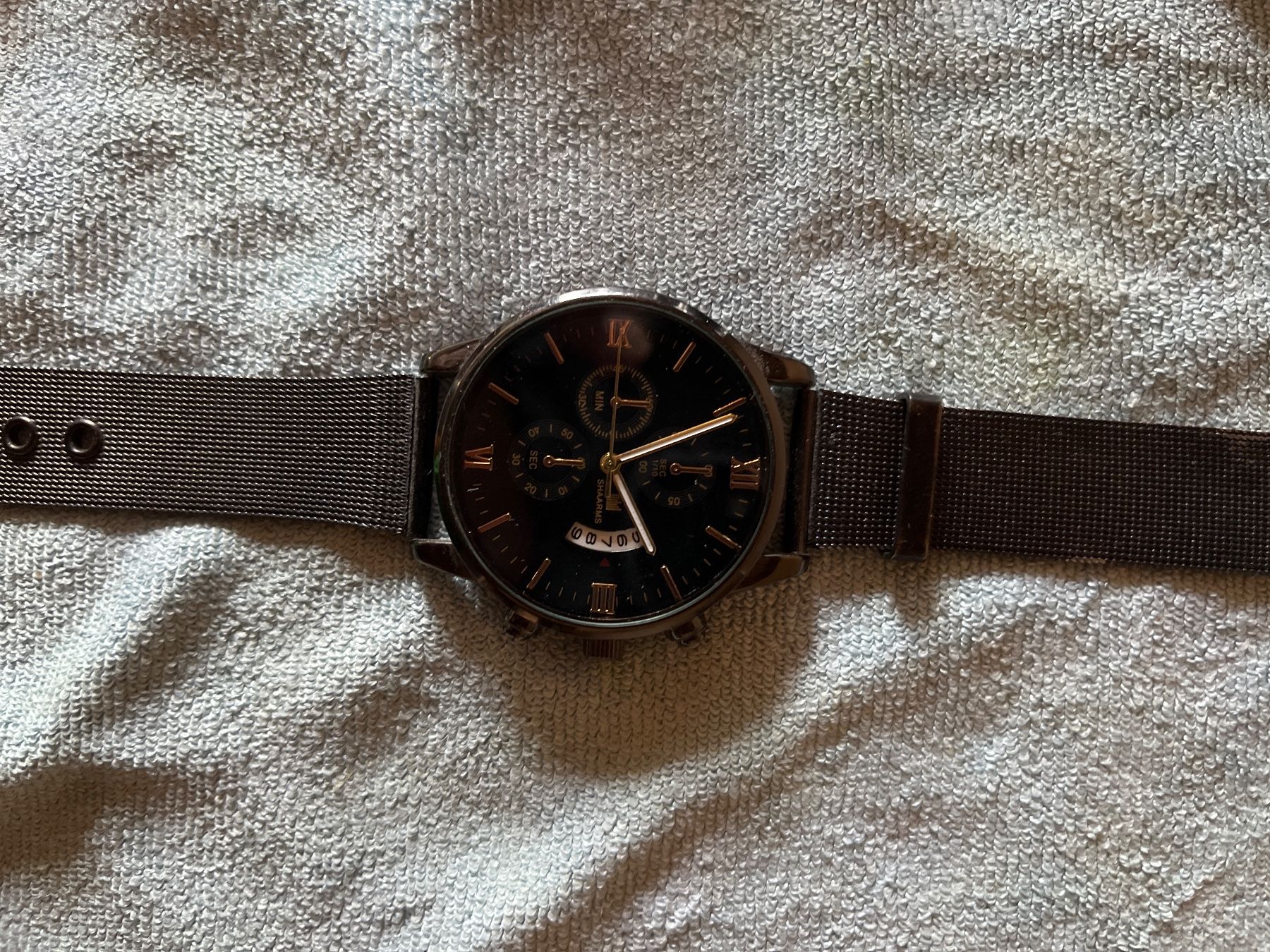 Orologi: Armbanduhr Shaarms schwarz/gold – Usato da Giswil venduto da Nistsigi