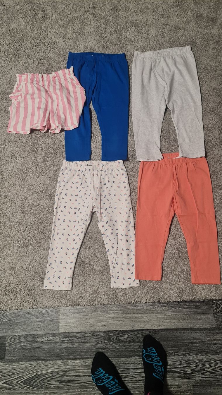 Lotti & Set di vestiti: Mädchen kurze hosen – Usato da Ehrendingen venduto da Ince2016