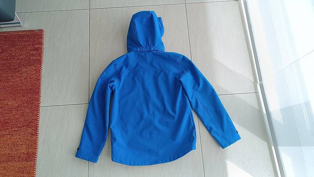 H&M Jacken & Mäntel: Softshelljacke Gr. 152 – Gebraucht aus Bottenwil von ruli2007 1