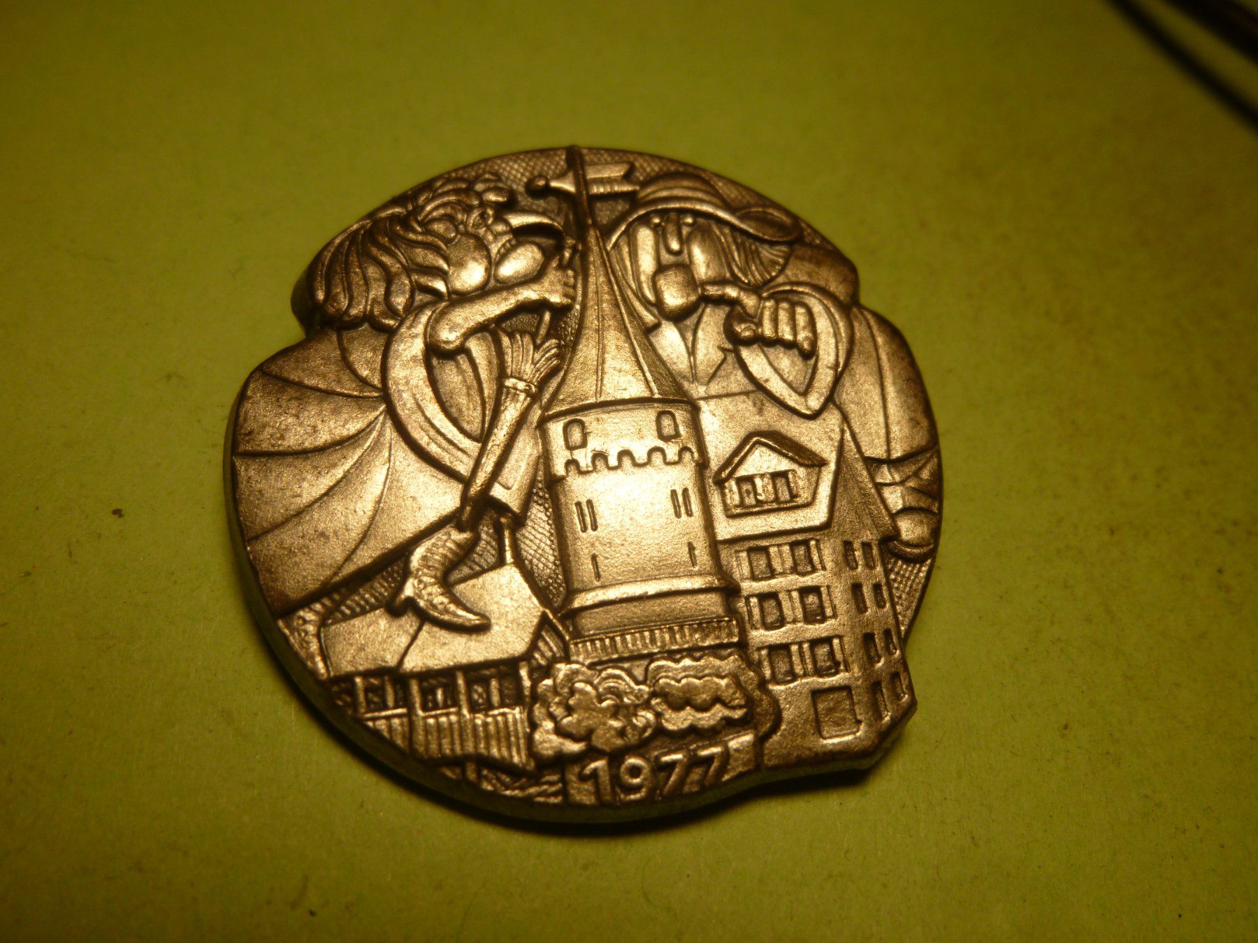 Placchette & Badge: LUZERN 1977 SILBER – Usato da Ried (Muotathal) venduto da Mandarin02