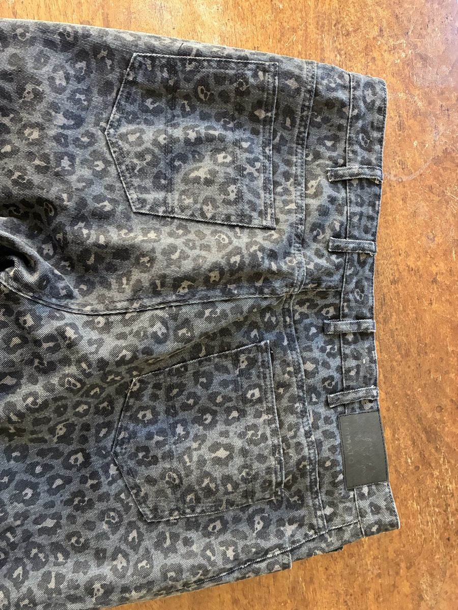 Pantaloni: Leopard Hosen Grosse 34 wie neu – Nuovo (secondo la descrizione) da Giubiasco venduto da eti_55yn 3