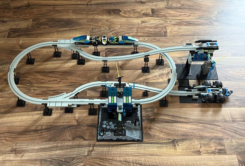 LEGO Space Unitron Monorail Transport Base (6991) (D'occasion) à