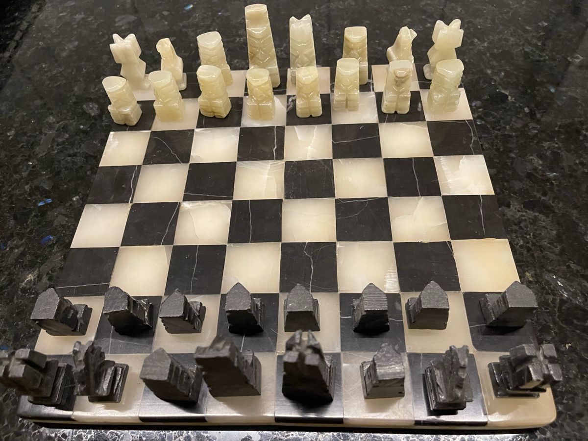 Spiele: Schachspiel – Neu (gemäss Beschreibung) aus Bern von KurtW0909
