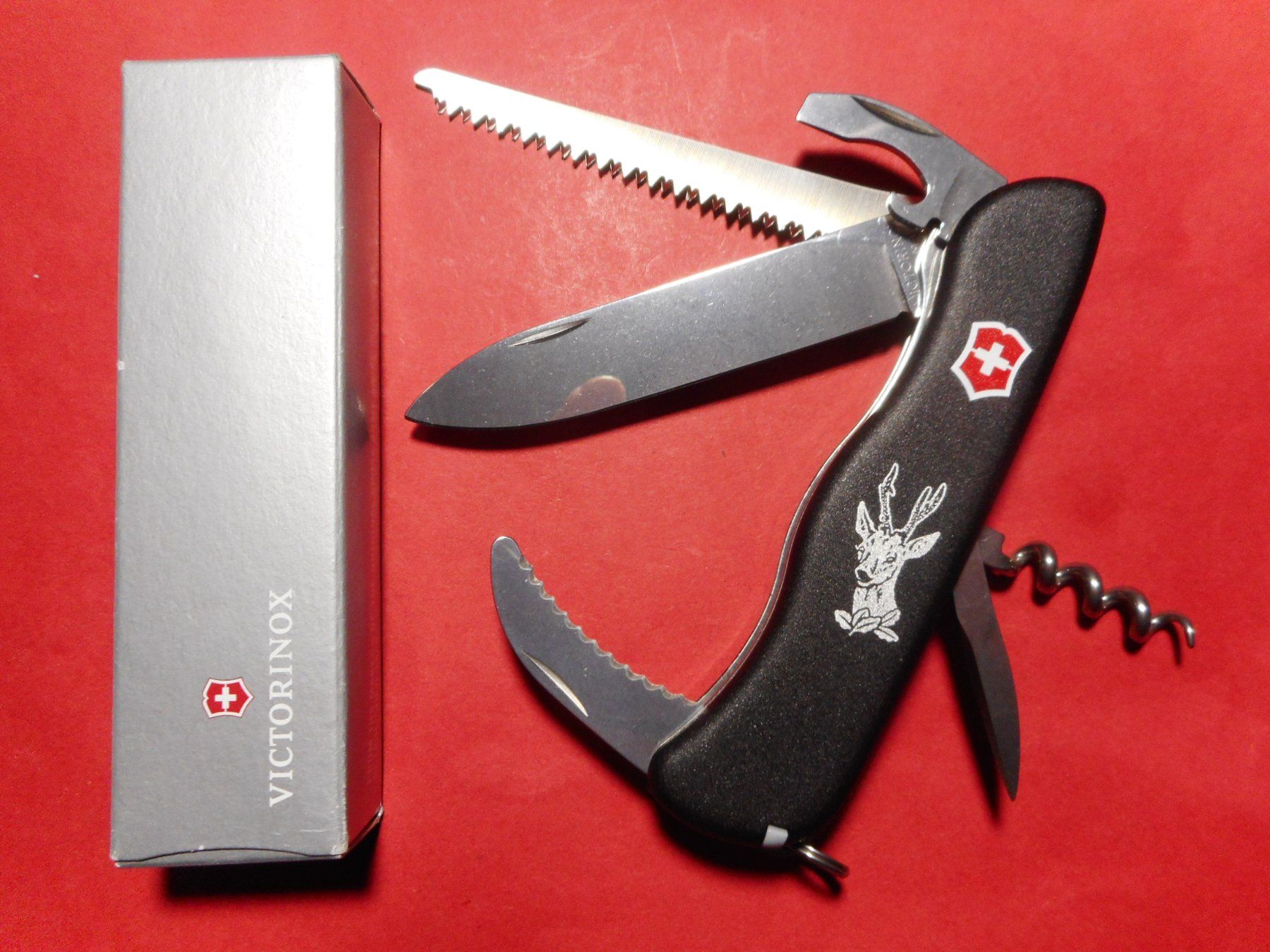 Victorinox Coltelli tascabile: Victorinox  Hunter  4er Set – Nuovo e nell'imballaggio originale da Rotkreuz venduto da Hubbil 4