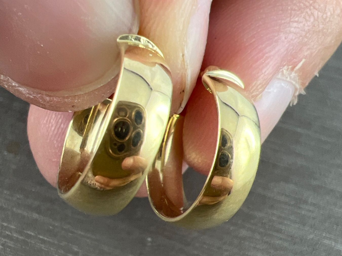 Ohrringe & -stecker: Creolen 750 Gold – Gebraucht aus Niederuzwil von leo_8857
