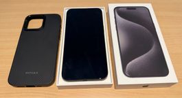 APPLE iPhone 15 Pro Max 256 GB Black Titanium mit 100% Bat.