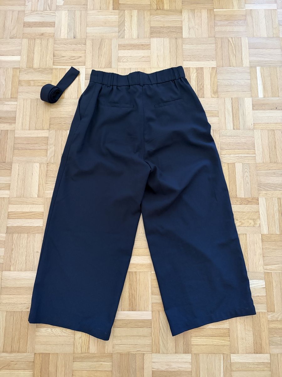 Hosen: Luftige Stoffhose – Gebraucht aus Fehraltorf von van_dw58 3