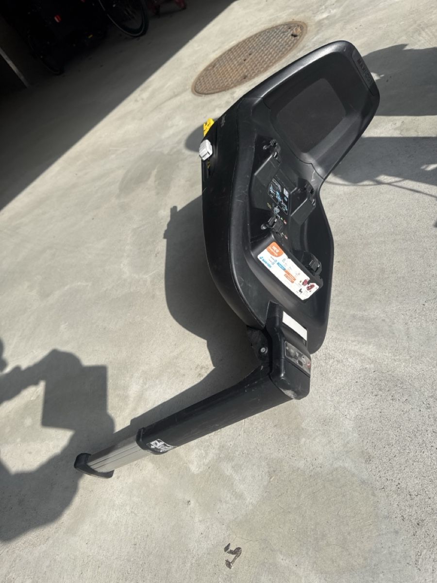 Maxi-Cosi Seggiolini per auto: Maxi-Cosi Babyschale mit Station, Isofix – Usato da Steinhausen venduto da GrosserTiger99 7