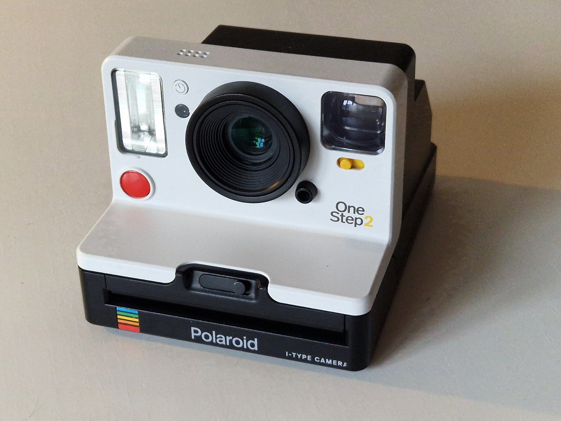 Polaroid Fotocamera: Polaroid One Step 2 (I-TYPE CAMERA) – Usato da Wikon venduto da digital4you 3
