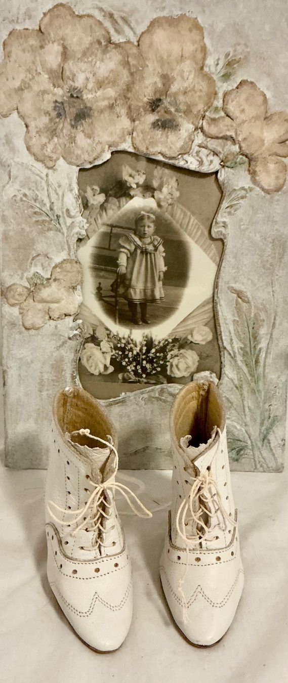 Bambole: WUNDERSCHÖNE ANTIKE PUPPEN LEDERSTIEFEL – Usato da Zell LU venduto da Silvermemory 3