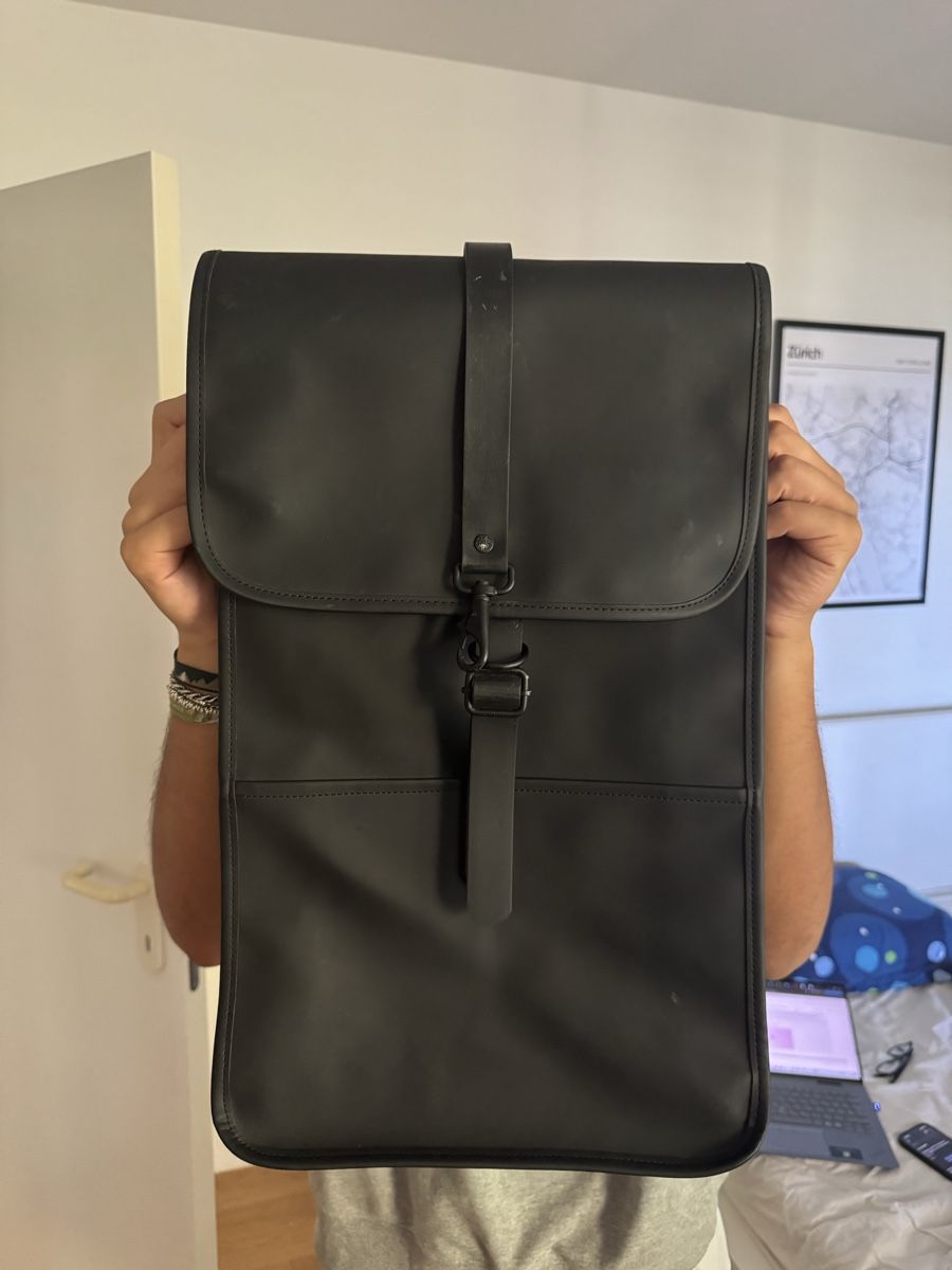 Rains Zaini: Backpack Rains black – Usato da Zürich venduto da sil_fc6j