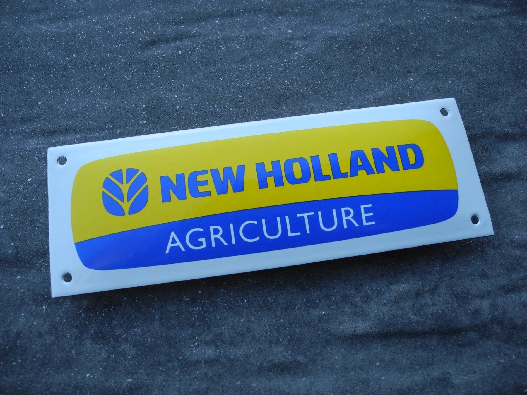 Insegne: NEW HOLLAND EMAILSCHILD – Nuovo (secondo la descrizione) da Reinach AG venduto da Huckleberrysix 1
