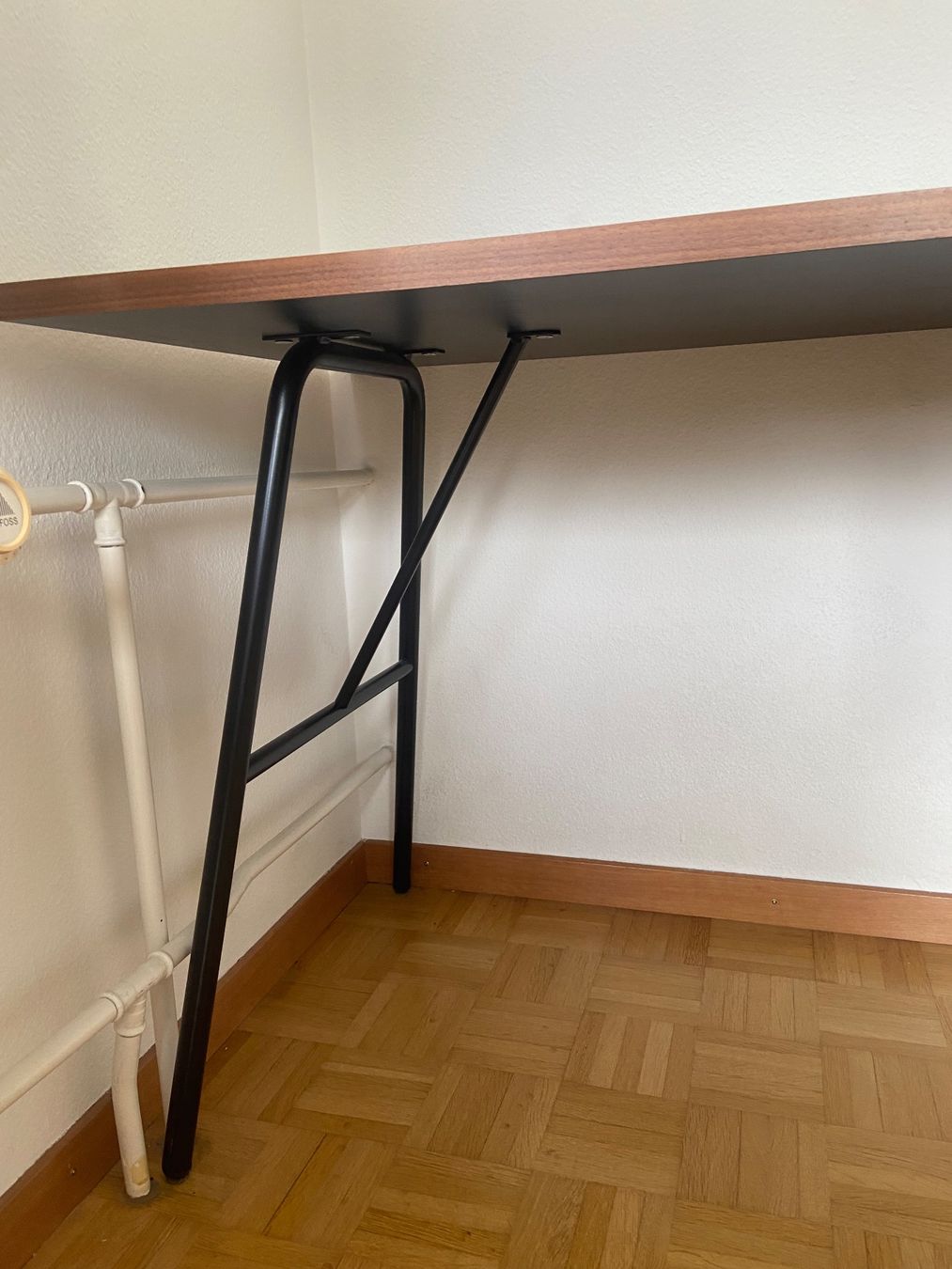 Scrivanie: Schreibtisch – Usato da Bern venduto da JellevanEgmond 4