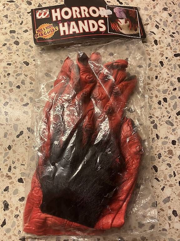 Maschere: Horror Hände, Originalverpackt & unbenutzt! – Nuovo e nell'imballaggio originale da Basel venduto da ampra2276 2