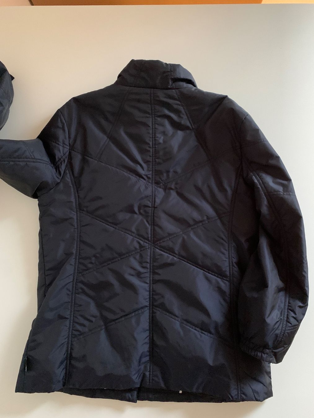 Giacche: Steppjacke Delmod dunkelblau Damen Gr. 42 – Usato da Dörflingen venduto da Benz63 1