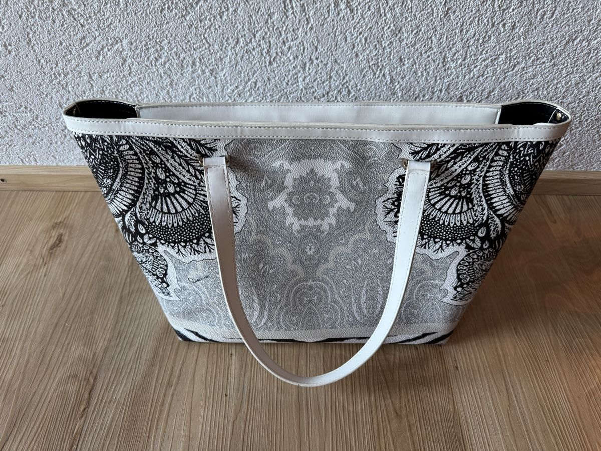Roberto Cavalli Borse da donna: Cavalli Shopper – Usato da Brienz BE venduto da Eleri.M 1
