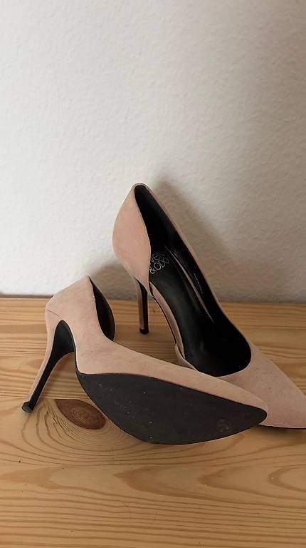 Chaussures femmes: Pumps nude 40 – D'occasion à Neuheim par Vinn 1
