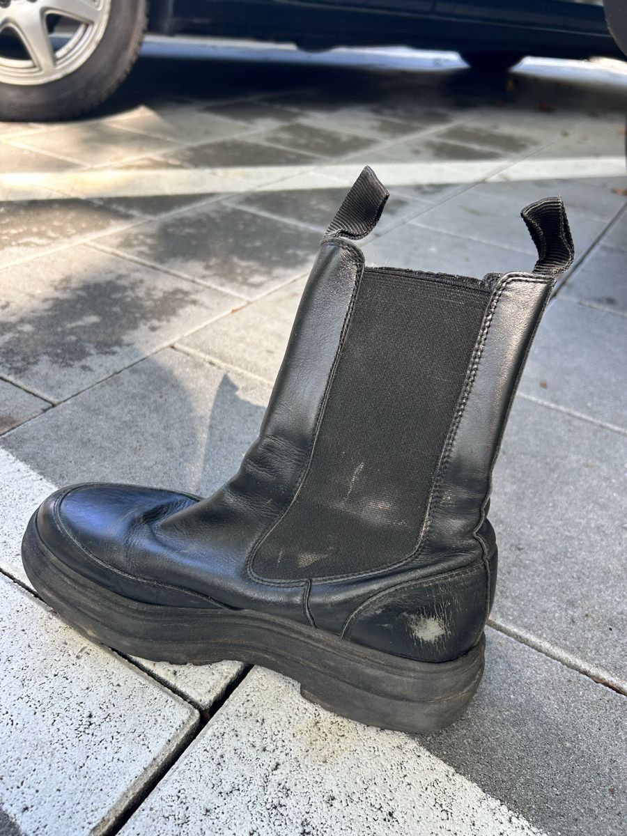 Scarpe da donna: Stiefel Schwarz – Usato da Zürich venduto da Ceraus