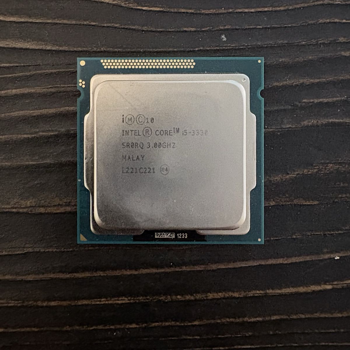 Intel Composants électroniques: Intel Core i5 3330 – Défectueux à Stans par Alvar02