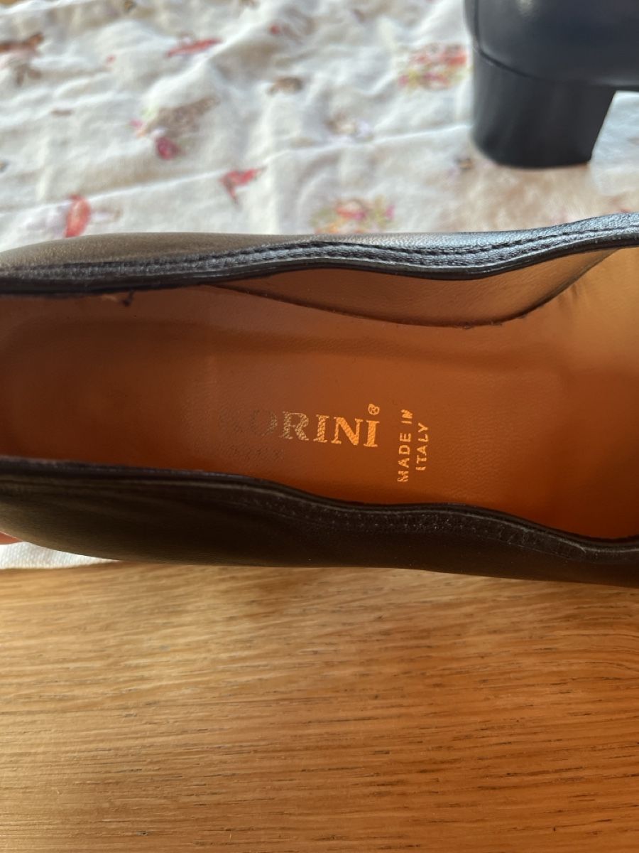 Scarpe da donna: Leder Schuh elegant – Usato da hüntwangen venduto da Fiorenzaanna 2