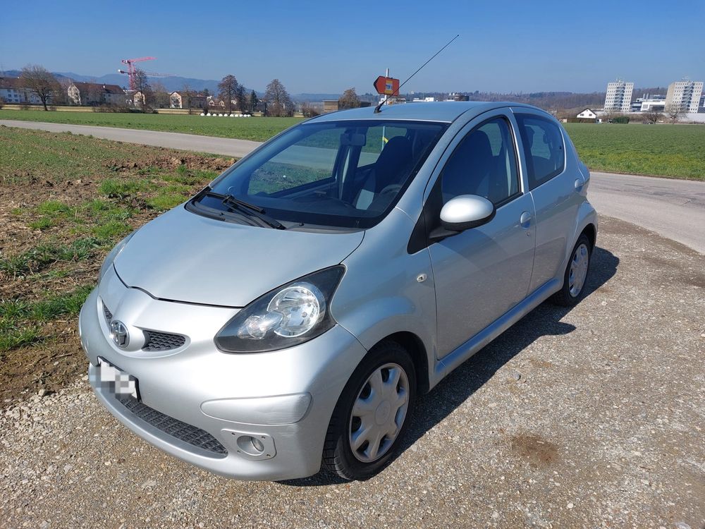 Toyota Automobili: Toyota Aygo Automat 1.0 Benzin – Usato da Birr venduto da den_bl2m